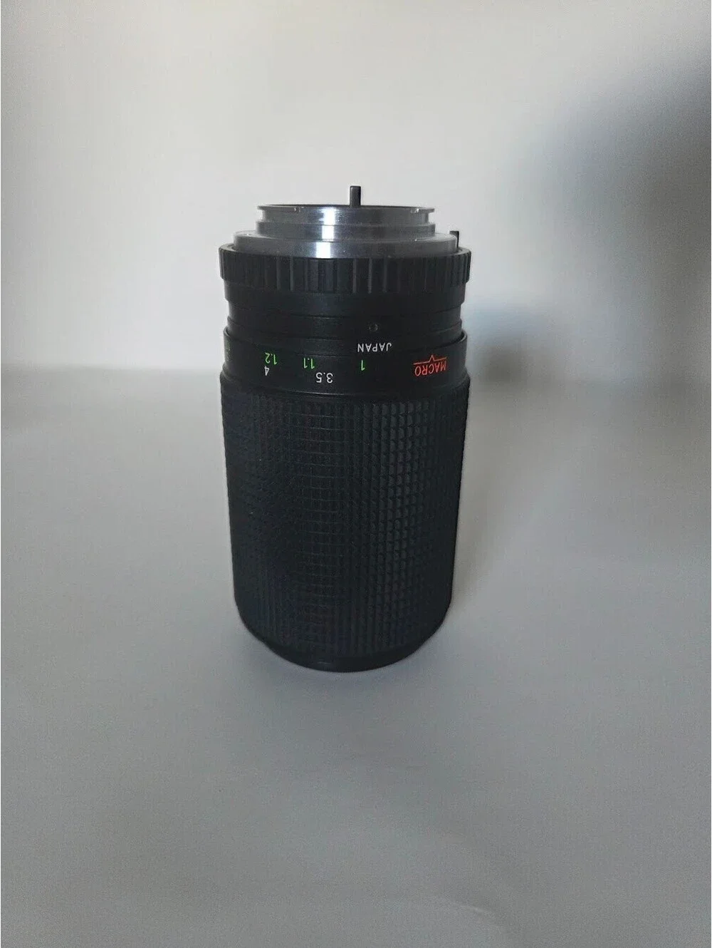 Quantaray Auto Zoom 80–200mm F3.8–4.5 Lens Multi-Coated Manual Focus